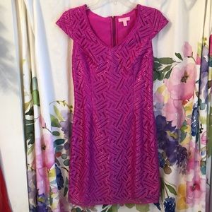 BEAUTIFUL LILLY PULITZER MAGENTA COCKTAIL/WEDDING/PARTY SIZE 4-WORN ONCE.